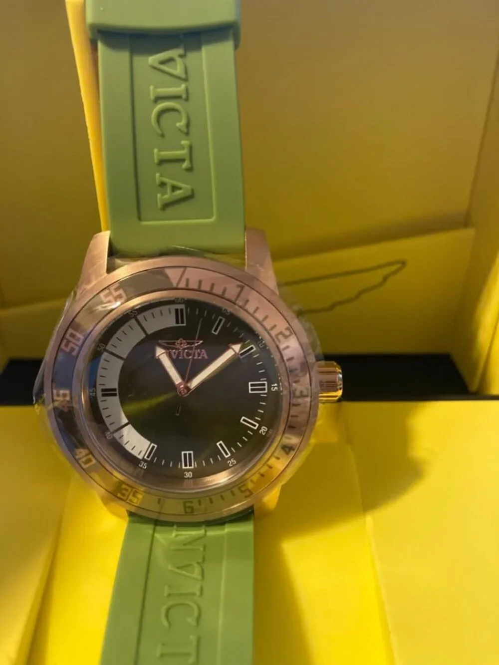 Brand New Mens Invicta Specialty Mens Black Dial Stainless Steel Watch